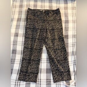 LOFT Black and Cream Patterned ankle/cropped trousers size 6
